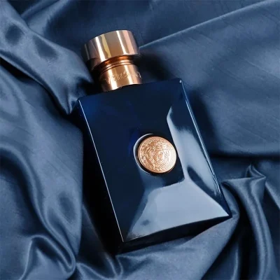 Nuoc hoa Versace Dylan Blue Pour Homme 4